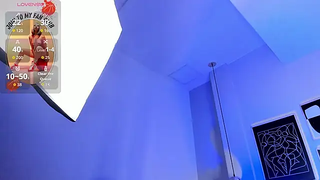  cloe martinez online show from October 1, 2025, 11:11 pm