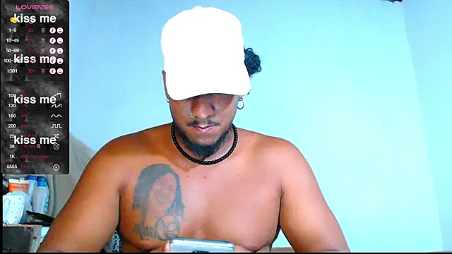 yosoy enzo2020 online show from March 11, 2025, 12:33 am