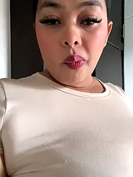 PUSHYLATE online show from September 12, 2025, 9:26 pm