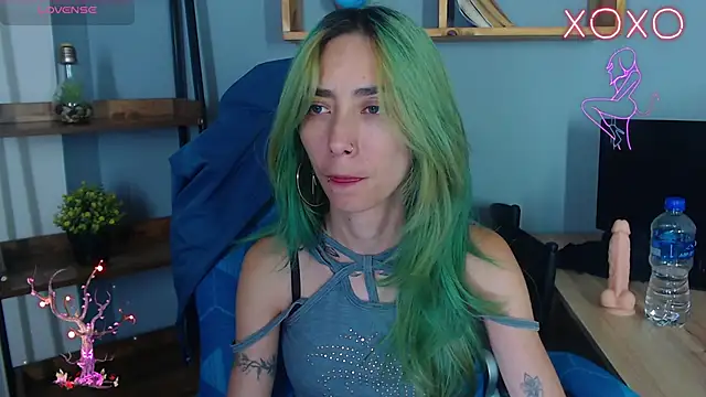 Snapshot of Erika_Stevens chatting on October 22, 2025, 12:11 am Erika Stevens online show from October 22, 2025, 12:11 am