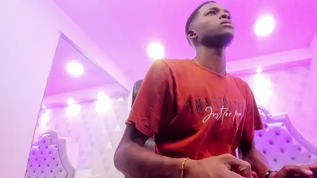 JacksonMuller  online show from December 17, 2024, 12:54 pm