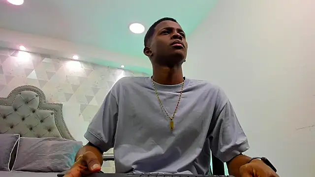 JacksonMuller  online show from January 9, 2025, 11:36 am