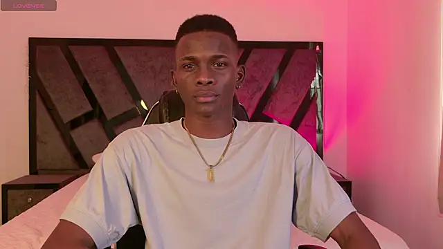 JacksonMuller  online show from February 16, 2026, 1:51 pm