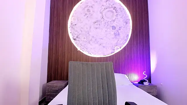 JacksonMuller  online show from February 26, 2026, 1:43 pm