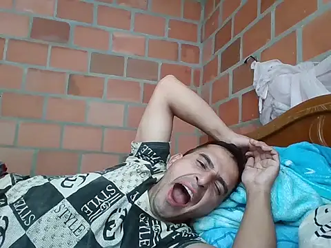 jhonnyhot 69 online show from February 14, 2026, 4:04 pm