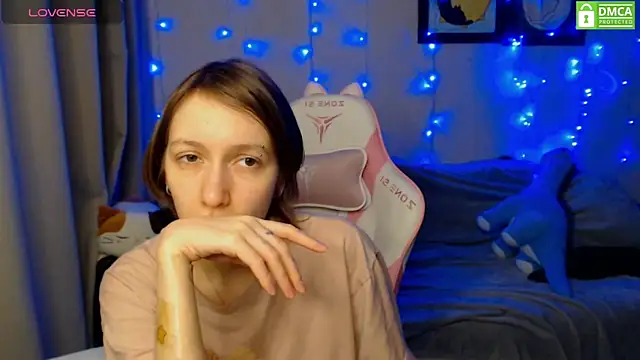 Snapshot of LeahGottty chatting on December 30, 2024, 3:13 pm LeahGottty online show from December 30, 2024, 3:13 pm