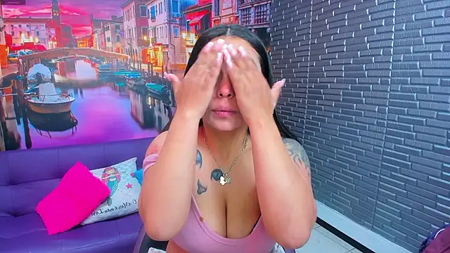 Small naughty  online show from February 18, 2026, 1:51 pm