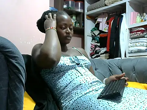 slender-qwene online show from May 15, 2026, 9:11 pm