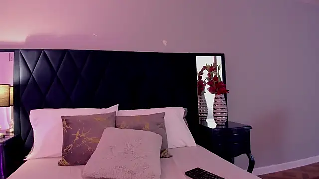 KattyPortman online show from February 16, 2025, 4:31 am