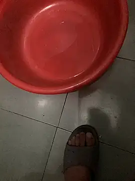 Snapshot of Beijing2000 chatting on October 28, 2025, 12:58 am Beijing2000 online show from October 28, 2025, 12:58 am