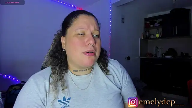 mariana maze online show from October 25, 2025, 5:26 am