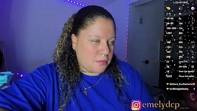 mariana maze online show from November 3, 2025, 5:31 am