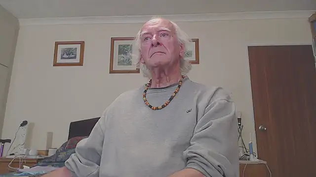 WaverlyKernow online show from March 3, 2025, 2:15 pm