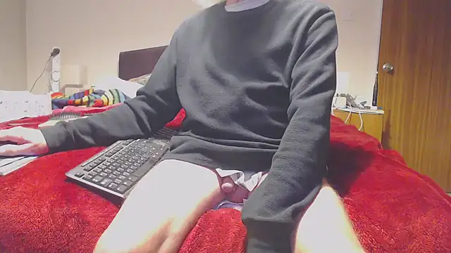 WaverlyKernow online show from December 5, 2025, 11:41 am