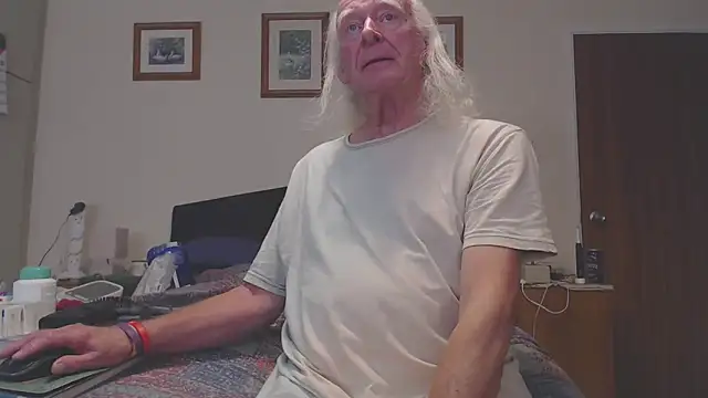 WaverlyKernow online show from April 2, 2026, 1:53 pm