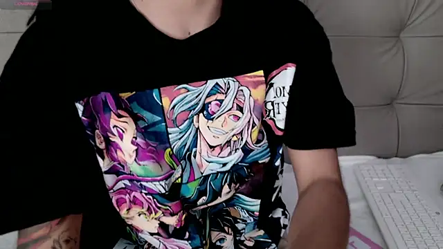 were-Naughty online show from February 11, 2025, 4:24 pm