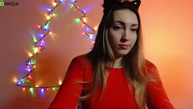 cute  angell online show from December 30, 2024, 1:47 pm