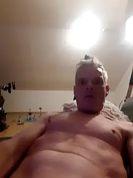 Nick69mann online show from November 17, 2025, 3:12 am