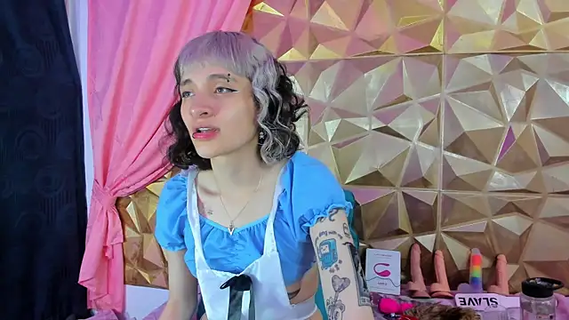 neeko princes online show from February 9, 2025, 12:08 pm