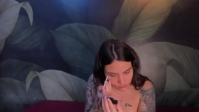 sweett dirty online show from March 19, 2025, 12:23 pm