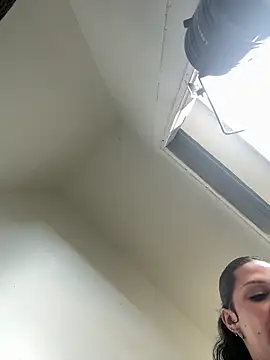 Lickplayofficial online show from March 26, 2026, 9:20 pm