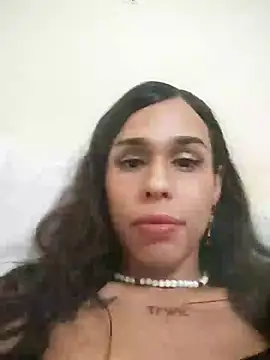 pretty ariiel online show from July 6, 2026, 5:48 am