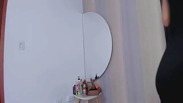  shantal smith online show from February 27, 2025, 4:10 pm