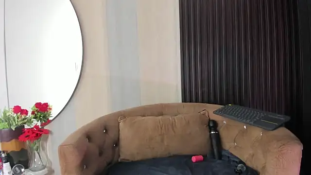  shantal smith online show from March 15, 2026, 1:00 am