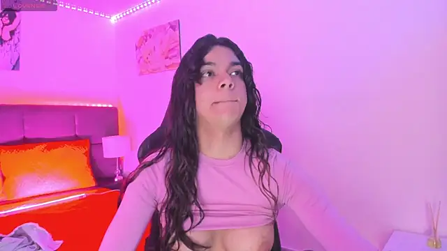 Megan Miles02 online show from November 5, 2025, 7:47 pm