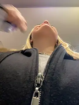 antonella87 online show from January 9, 2025, 9:58 pm