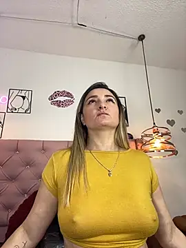 antonella87 online show from September 15, 2025, 7:47 pm