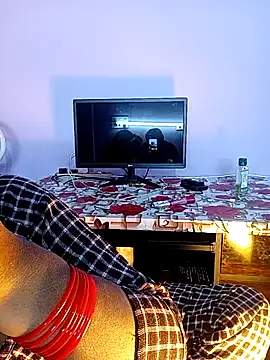 reemacouple007 online show from February 1, 2026, 8:24 am