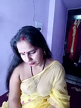 reemacouple007 online show from March 6, 2026, 8:27 pm