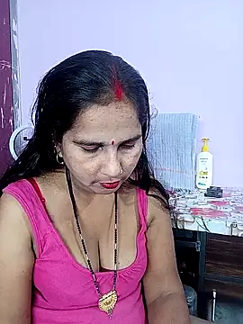 reemacouple007 online show from March 10, 2026, 6:24 pm