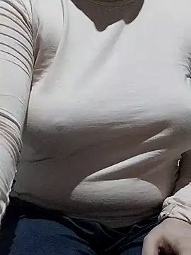 Elaa Su online show from January 28, 2025, 4:19 pm