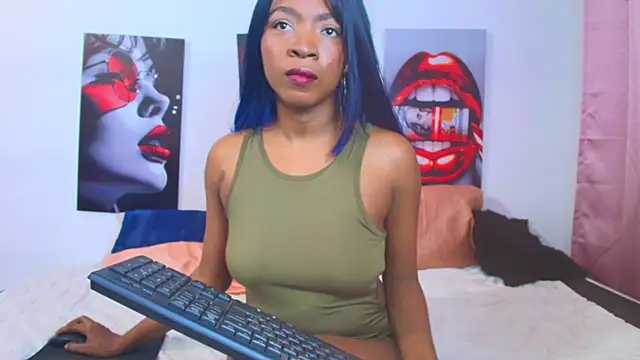 lexy thomsom online show from December 16, 2025, 4:28 am