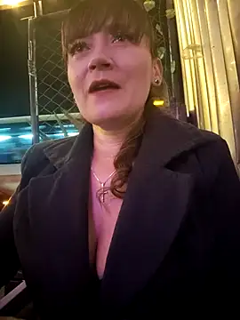 tata laima   online show from October 13, 2025, 1:38 am