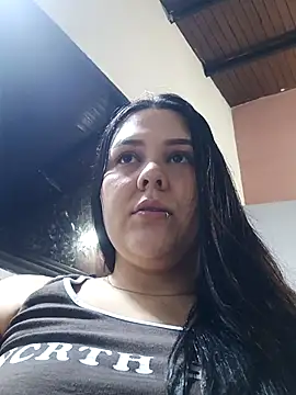Ariakris online show from May 26, 2026, 11:45 pm