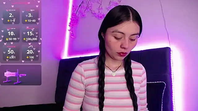 nea-w online show from October 4, 2025, 7:17 am