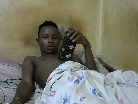 swthairydic online show from March 9, 2025, 10:08 pm