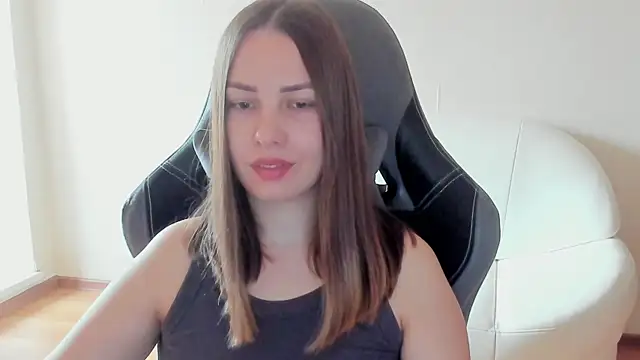 Snapshot of Mia_shy1 chatting on May 10, 2026, 5:23 am Mia shy1 online show from May 10, 2026, 5:23 am