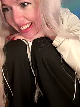 propertyofdaddy online show from December 2, 2025, 5:13 am