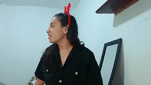 stephybrowm7 online show from December 11, 2024, 3:24 am