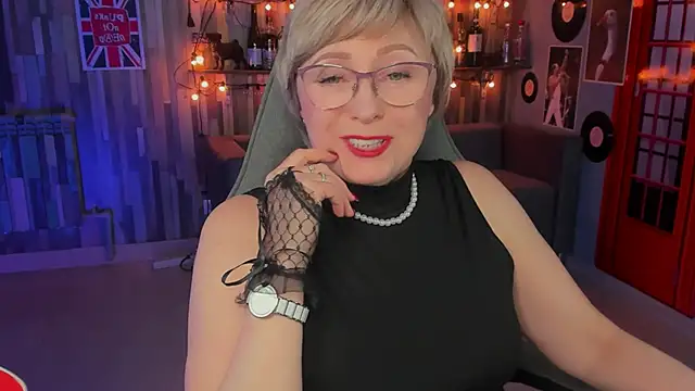 sugar vivien online show from February 13, 2025, 4:17 pm