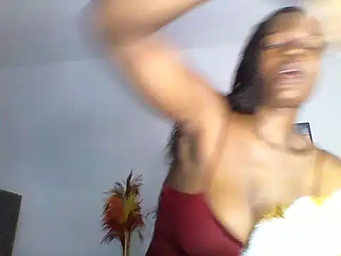 Cute princcess online show from March 3, 2026, 3:29 pm