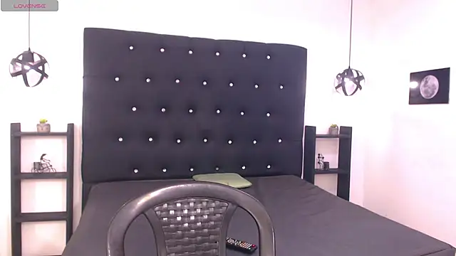 Mels  online show from March 14, 2026, 5:51 pm