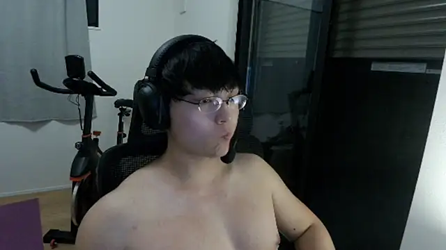 Tkcqcc online show from September 24, 2025, 4:43 pm