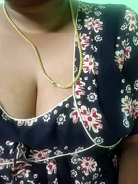 Snapshot of tamil_monasexy chatting on February 12, 2025, 9:11 pm tamil monasexy online show from February 12, 2025, 9:11 pm