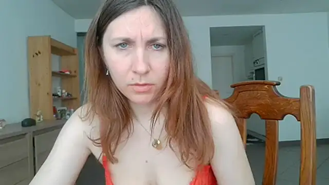 Snapshot of JasmineGlamour chatting on May 31, 2026, 3:41 pm JasmineGlamour online show from May 31, 2026, 3:41 pm