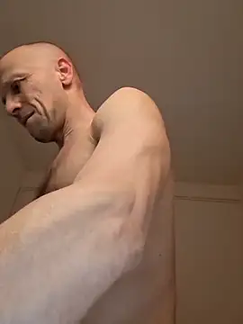 wedge75 online show from February 11, 2026, 6:57 pm